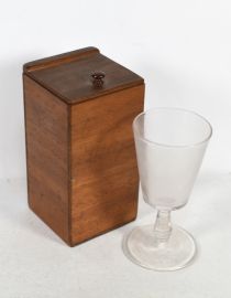 Vanishing Coin in Glass