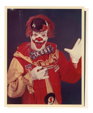 Hou-Teeny the Magical Clown Photographs