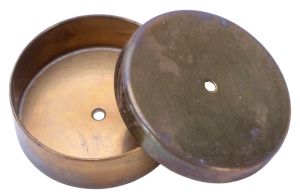 Okito Box with Hole